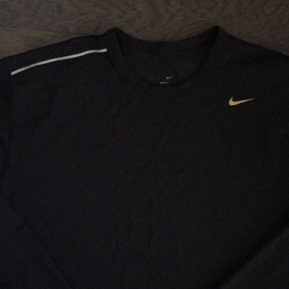 Black Nike DriFit UV reflective running Swoosh Training Sports LS T shirt L - Picture 4 of 6